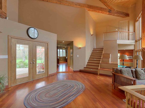 3rd image of 20702 Crickett Ln