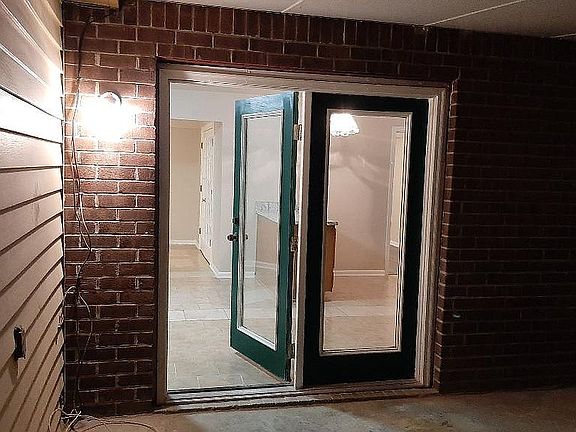 5th image of 511 Harbour North Dr
