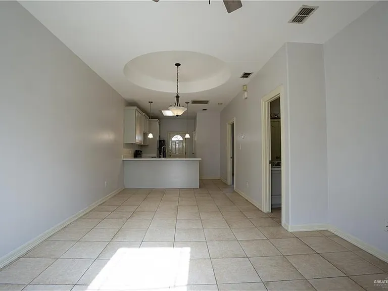 3127 Regal Dr #A — Photo 2