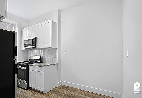 2nd image of 737 E 219th St #2N