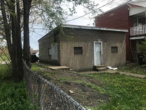 5th image of 3515 Fir St