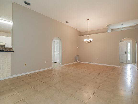 3rd image of 11201 Hudderfield Cir N