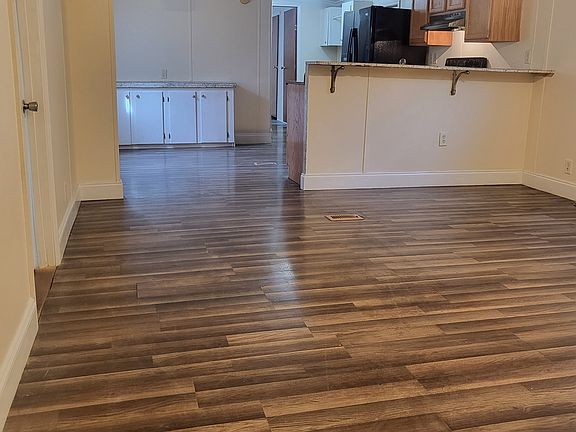 5th image of 5837 Althea Ave