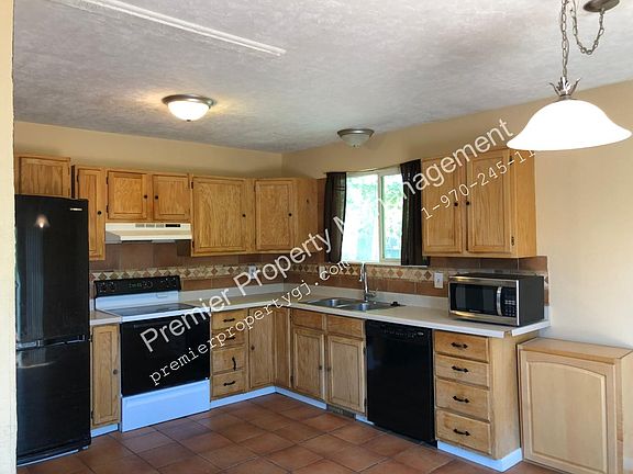5th image of 2873 Darla Dr