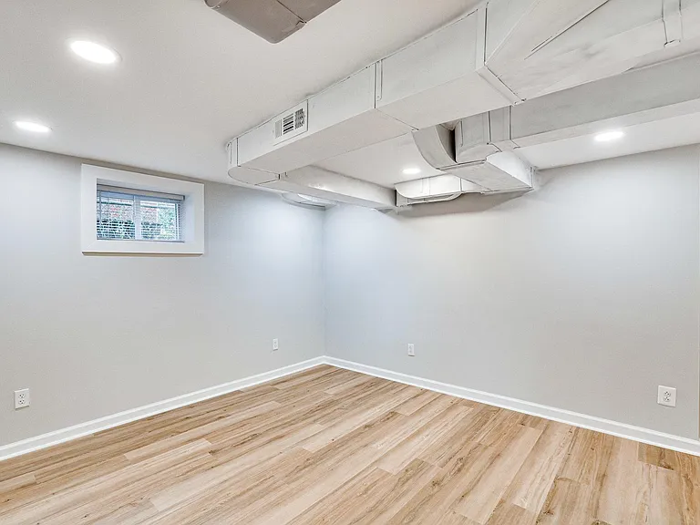 1519 N Stafford St #B — Photo 15