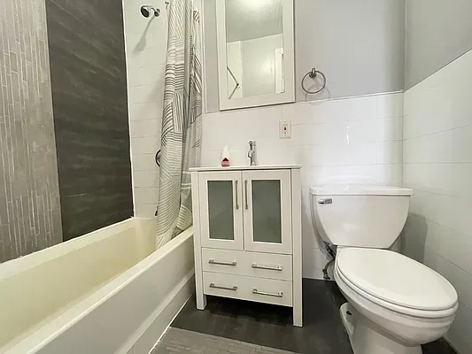 Rented by Yup Realty LLC | media 14