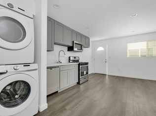 1883 W 20th St #2, Los Angeles, CA 90007