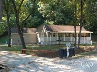 605 West St, Pearl, IL 62361