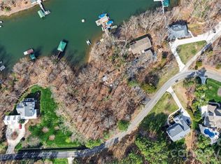205 Grasshopper Cir, Mooresville, NC 28117