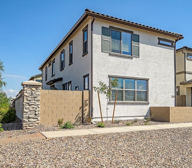 1st image of 43204 N Hinoki St