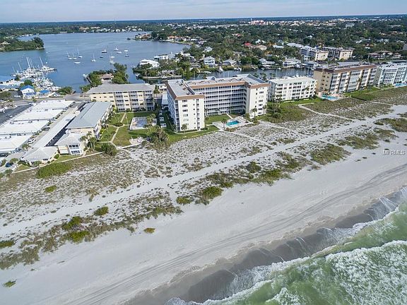 2nd image of 1150 Tarpon Center Dr #6
