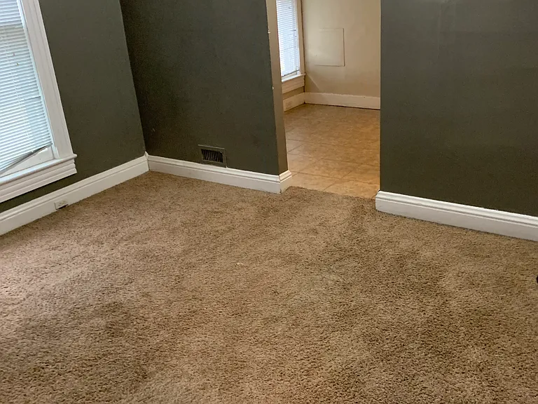 600 Evergreen St #1 — Photo 8