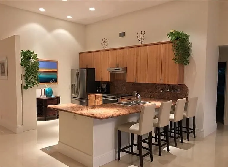 19496 Preserve Dr — Photo 11