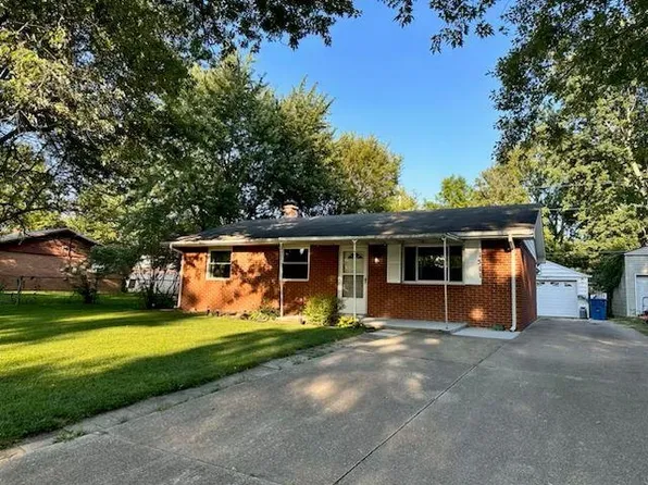 1511 Springbrook Dr, New Haven, IN 46774
