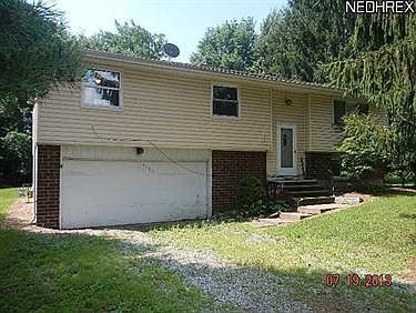 1st image of 4488 Cliff Wood Ln