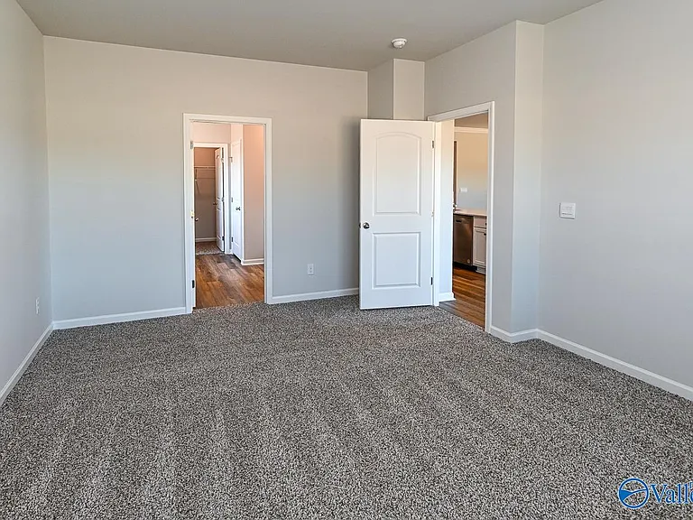 175 Foundry St — Photo 11