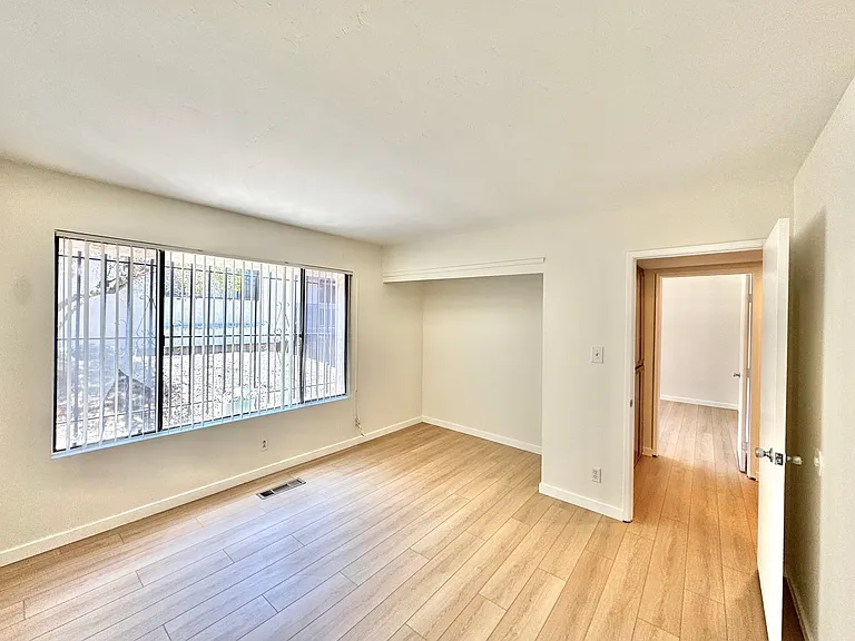 6664 Reservoir Ln — Photo 28