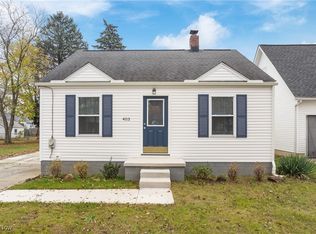 403 High Grove Blvd, Akron, OH 44312