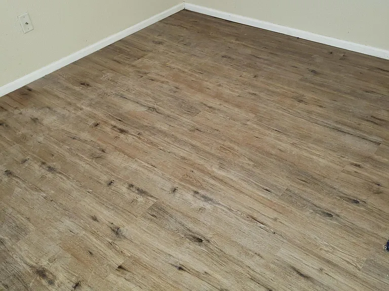 1758 Eagle St #F — Photo 10