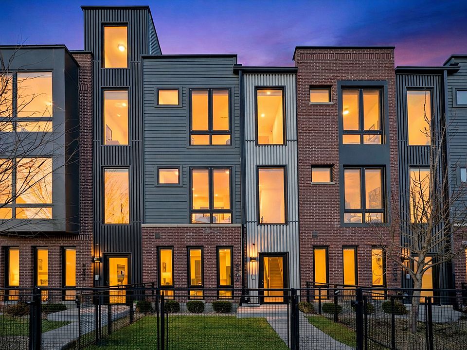 1st image of 4232 W Belmont Ave #4