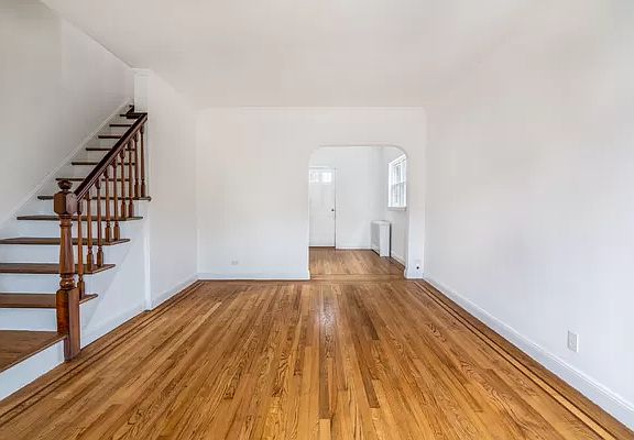 2nd image of 82-21 164th Pl