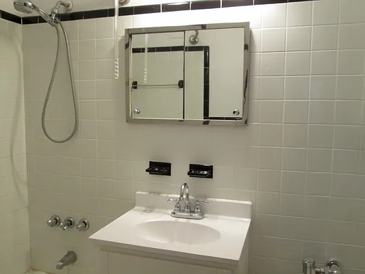 Rented by Magnone Real Estate | media 16