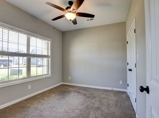 2022 Jackie Lorraine Dr, Clarksville, TN 37042