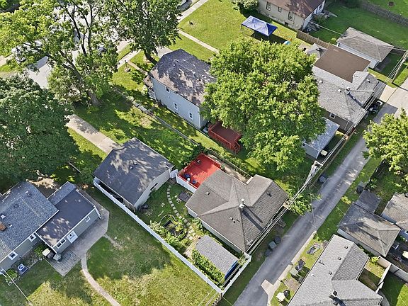 4th image of 18232 Ridgewood Ave
