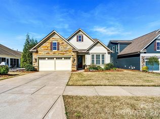6313 Good News Dr, Charlotte, NC 28215