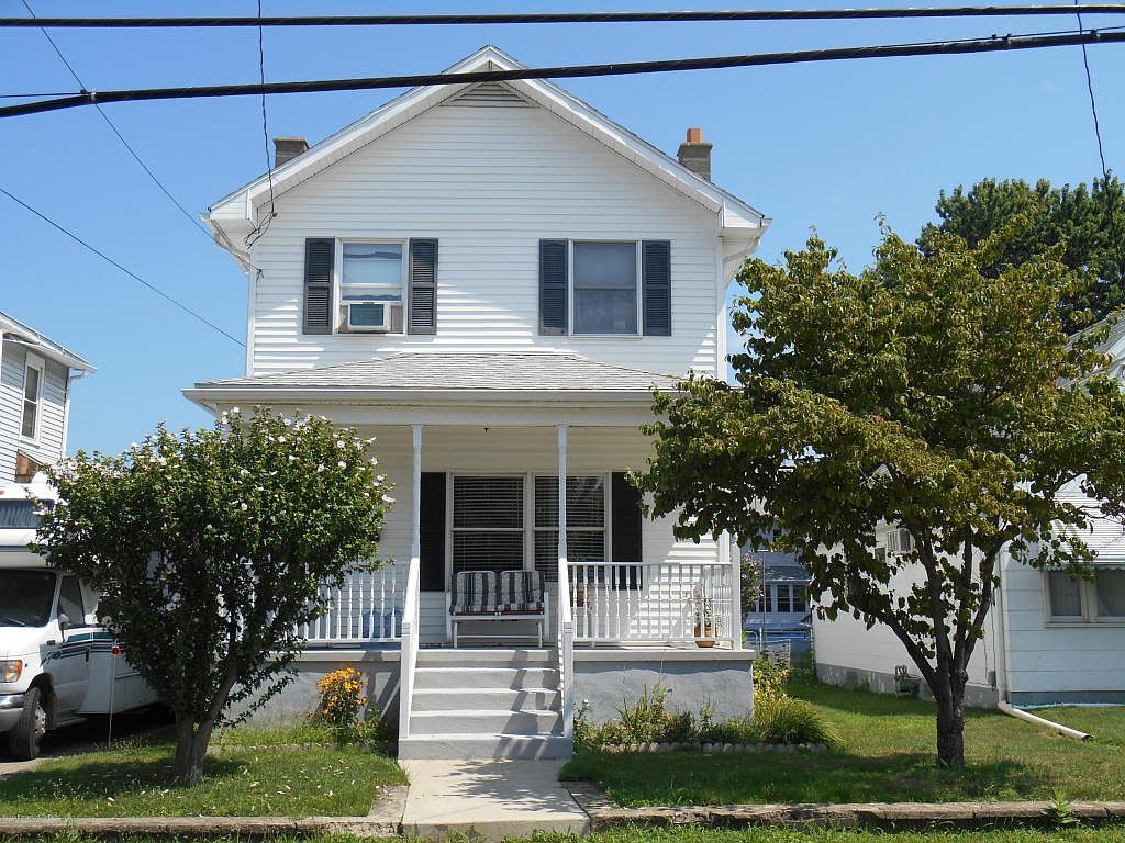 132 Abbott St, Plains, PA 18705 Zillow