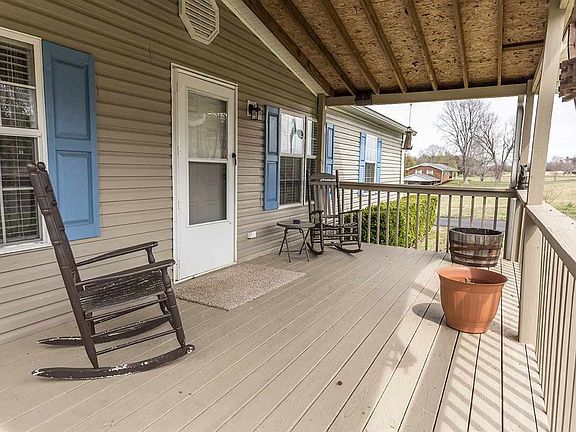 Porch house 1