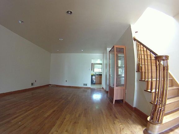 2nd image of 267 Hillman Ave