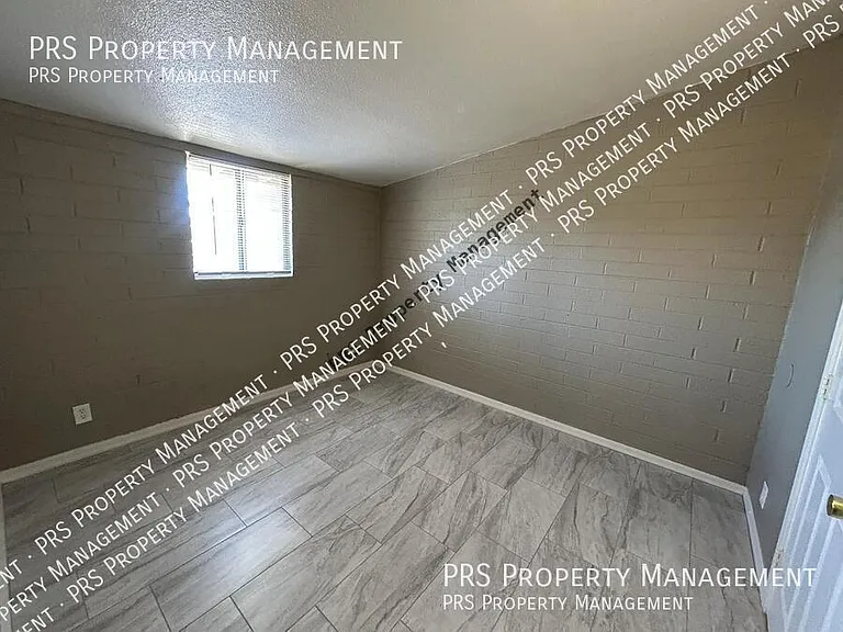 761 N Delaware St #A — Photo 18