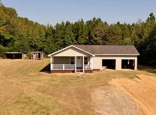 280 Eddie Woods Rd., Salters, SC 29590