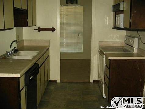 4th image of 2103 Petersburg St