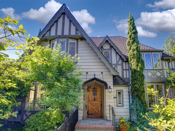1897 E Shelby Street, Seattle, WA 98112