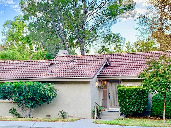 3rd image of 125 Conifer Cir