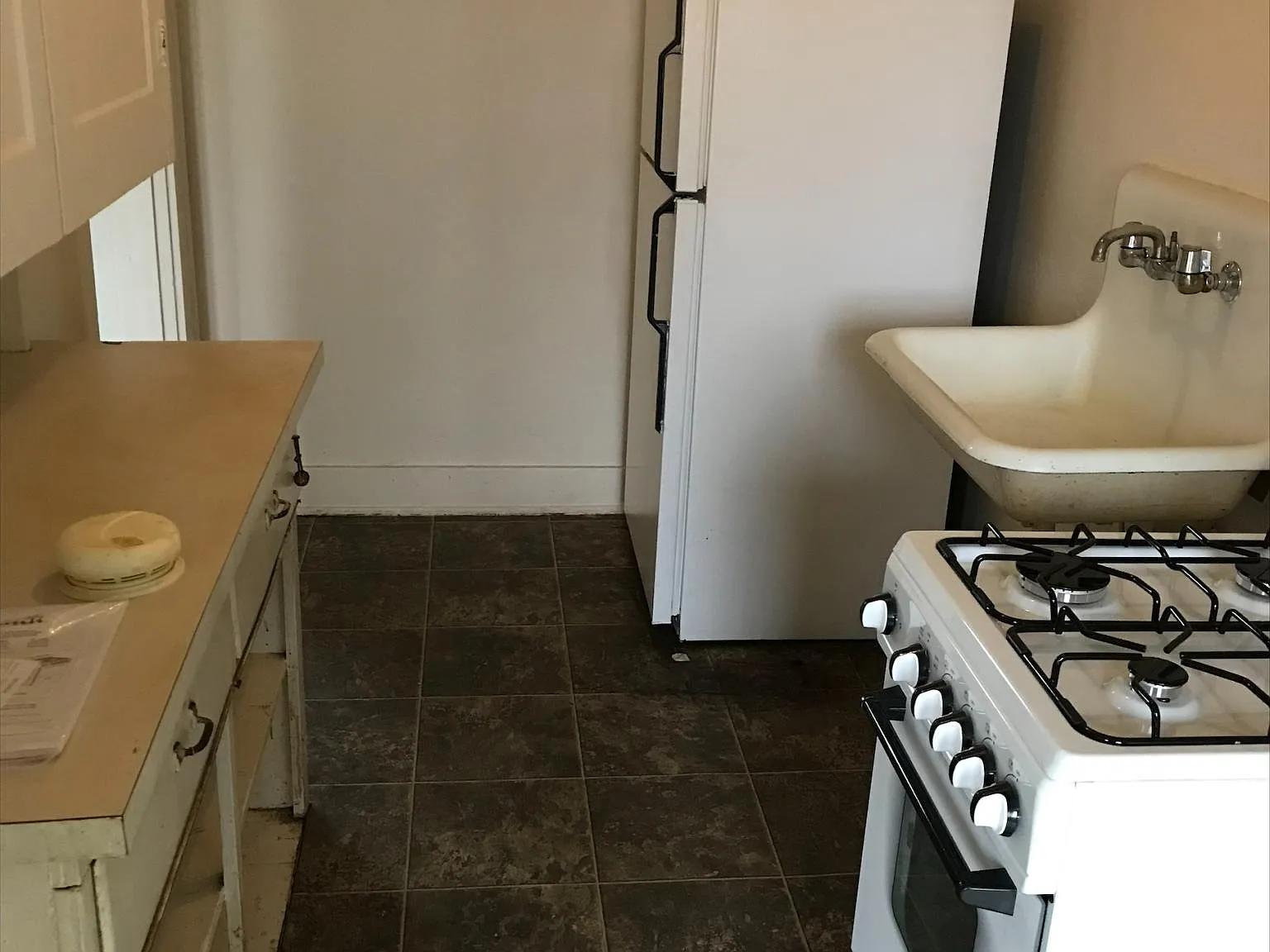 1 bed, $645 — Photo 2