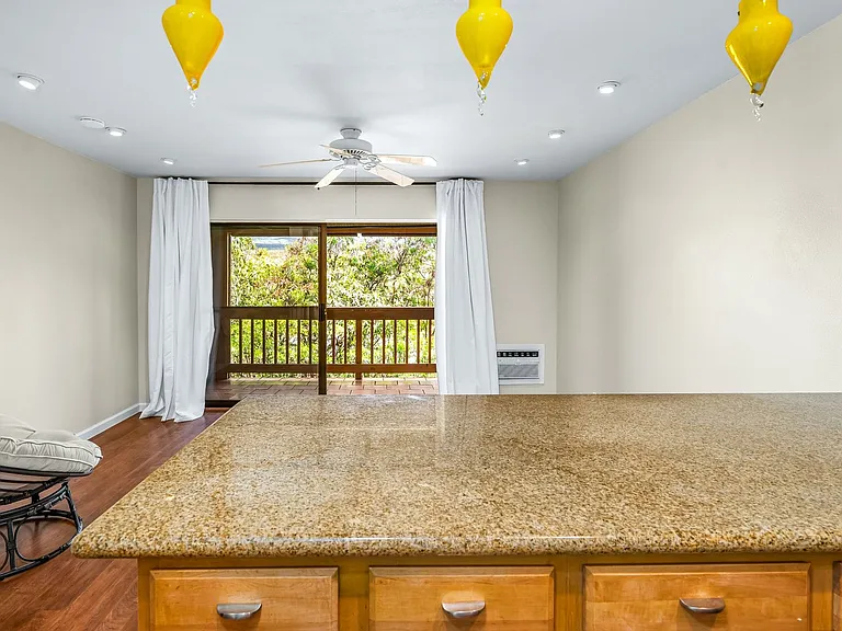 3740 Lower Honoapiilani Rd #F307 — Photo 7