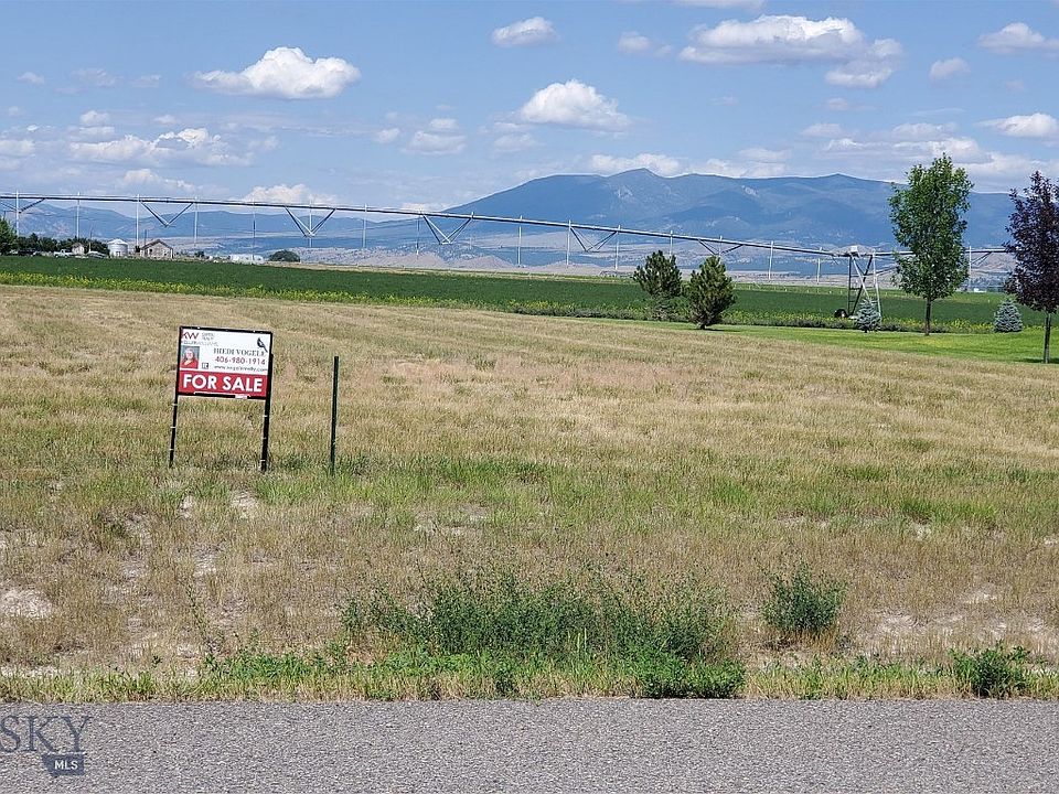 2nd image of 2 Windy Meadow Dr