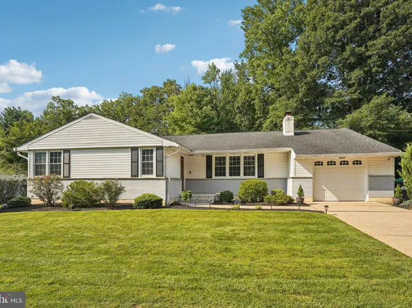 2123 Brandywood Dr, Wilmington, DE 19810