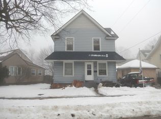 906 Adams St, La Porte, IN 46350