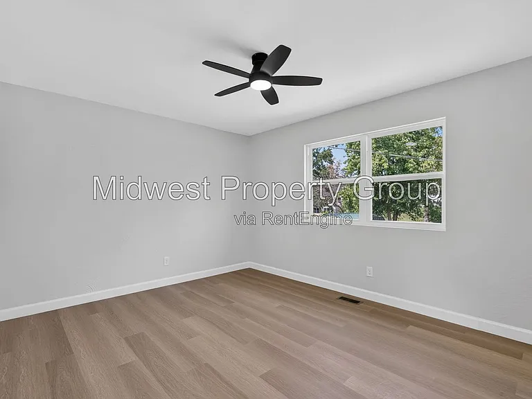 13 S Perry Cir — Photo 20
