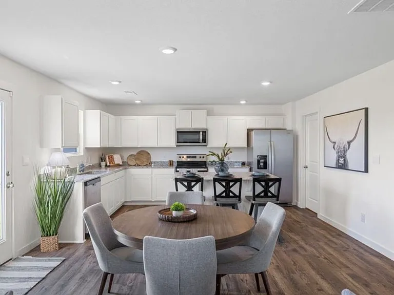 8465 Mulberry Way — Photo 10