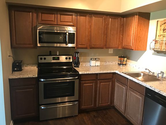 2nd image of 2900 Pease Dr APT 115