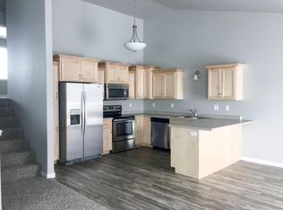 2025 35th Street Cir S, Moorhead, MN 56560