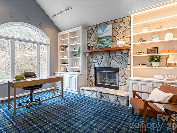 4th image of 65 Timber Park Dr