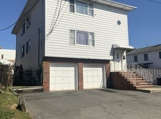 20 Geyer St, Haledon, NJ 07508