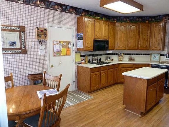 5th image of 11313 Knoxville Ln