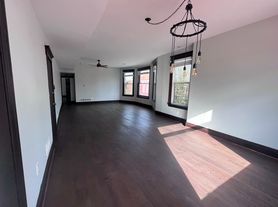 1025 Scott St, Covington, KY